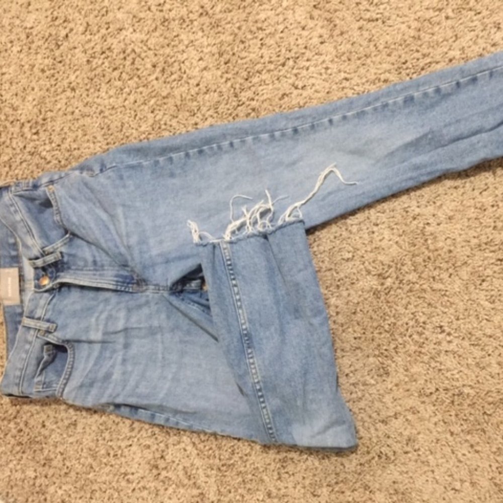 Light wash Everlane jeans size 26